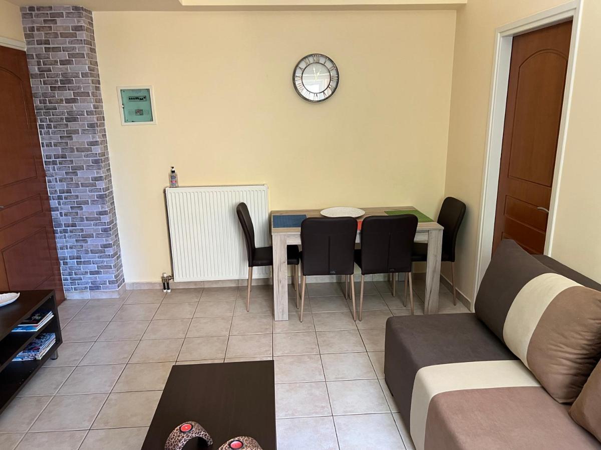 Bessis Apartments Kalamata Luaran gambar